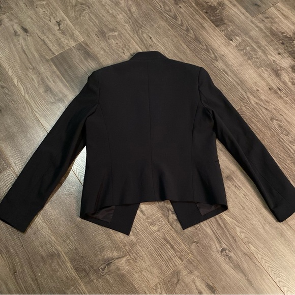 Theory Blazer Lanai Urban open front - Picture 4 of 12